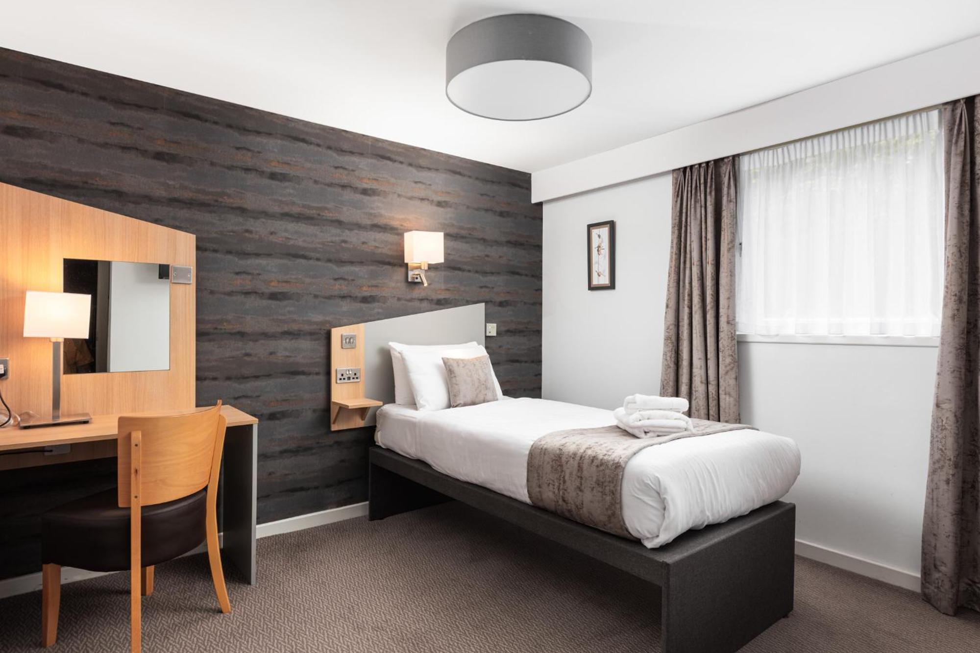 Caledonian Hotel 'A Bespoke Hotel' Ullapool Exterior foto